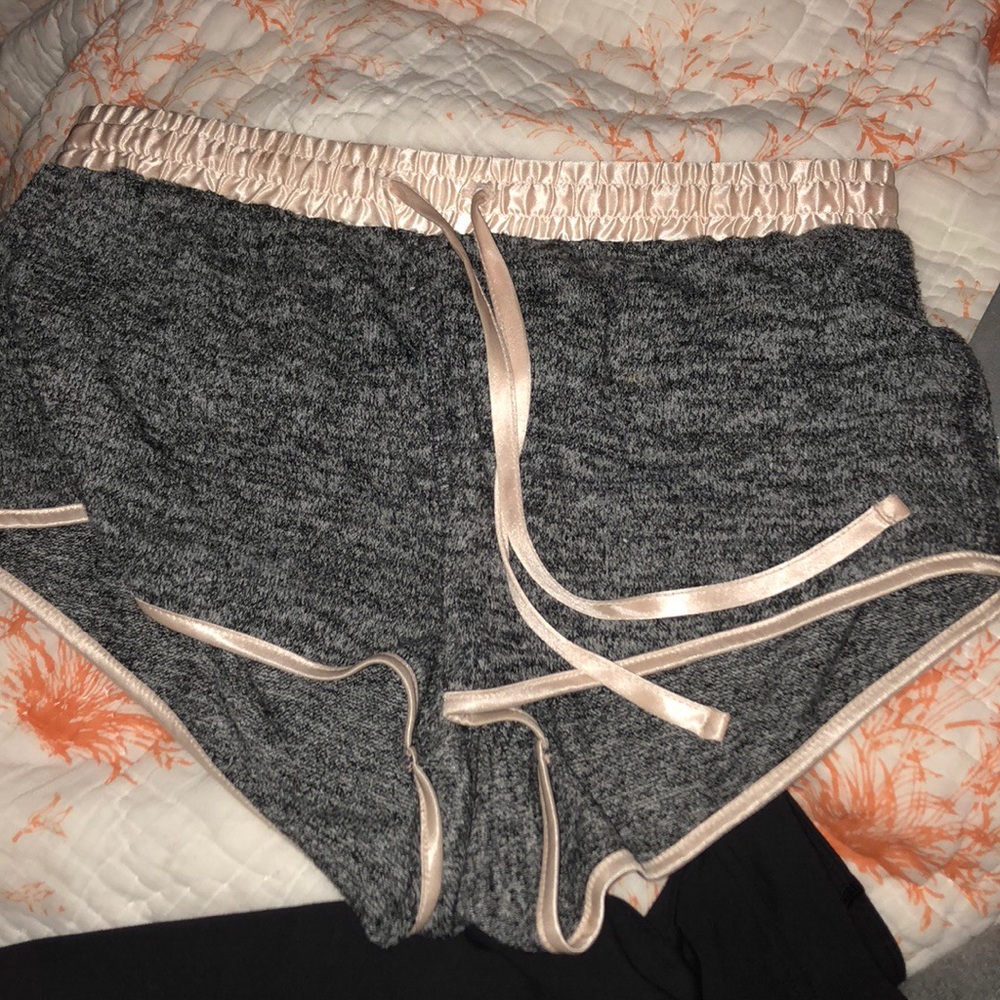 Pacsun booty shorts